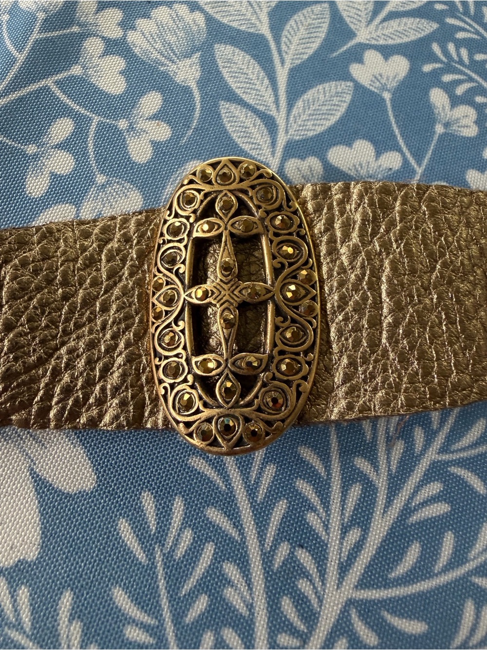 Lucky Brand Gold-Tone Filigree Oval Buckle Bracelet